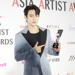 갓세븐 진영